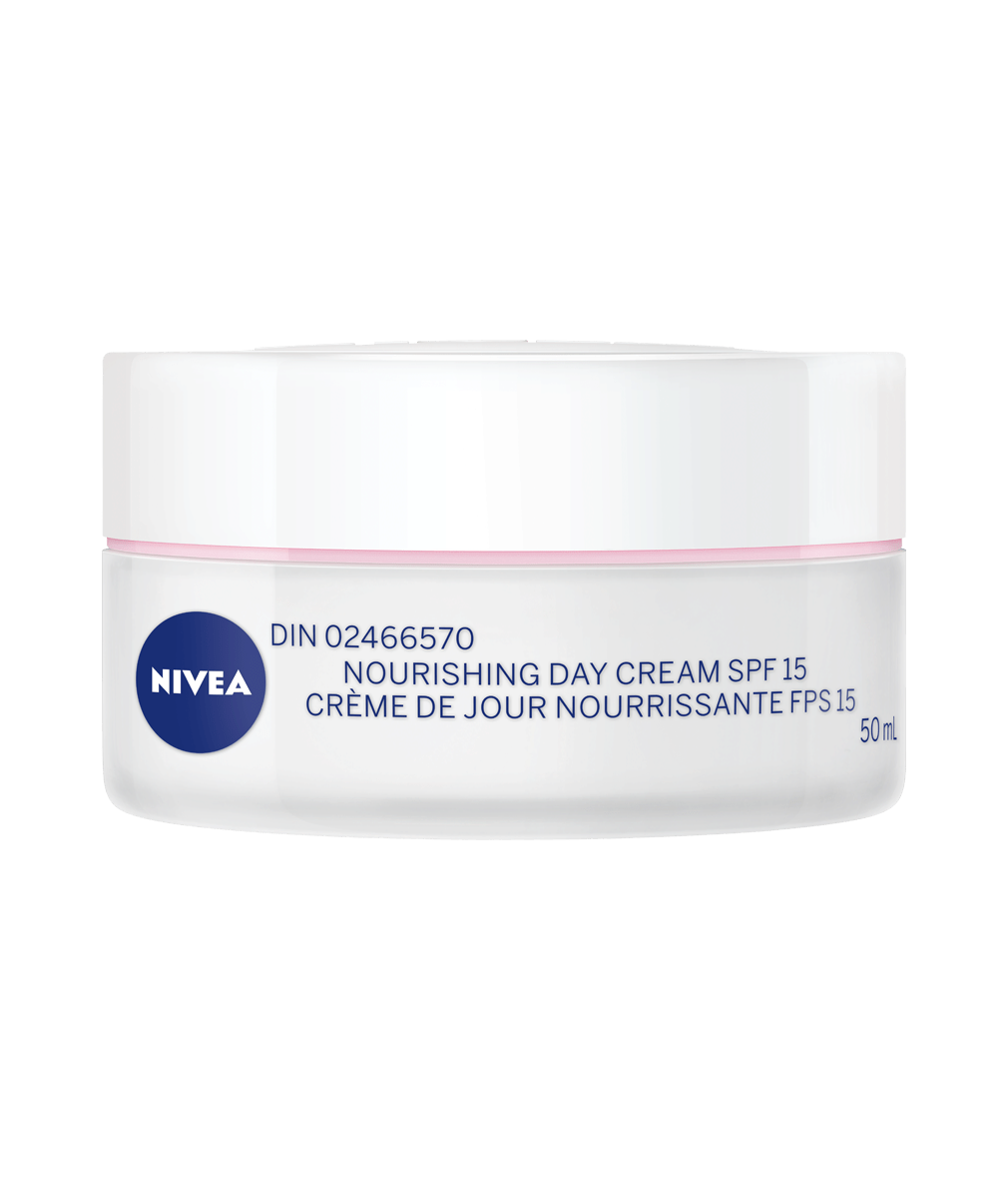 NOURISHING DAY CREAM SPF 15