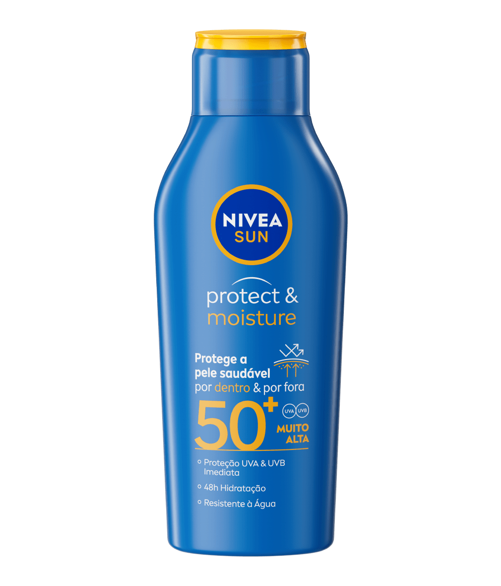 Protetor solar com FP 50+, com uma fórmula superior com proteção 5 em 1. Aproveite o Sol sem correr riscos. Use o melhor protetor solar para toda a família: Loção Protect & Moisture.