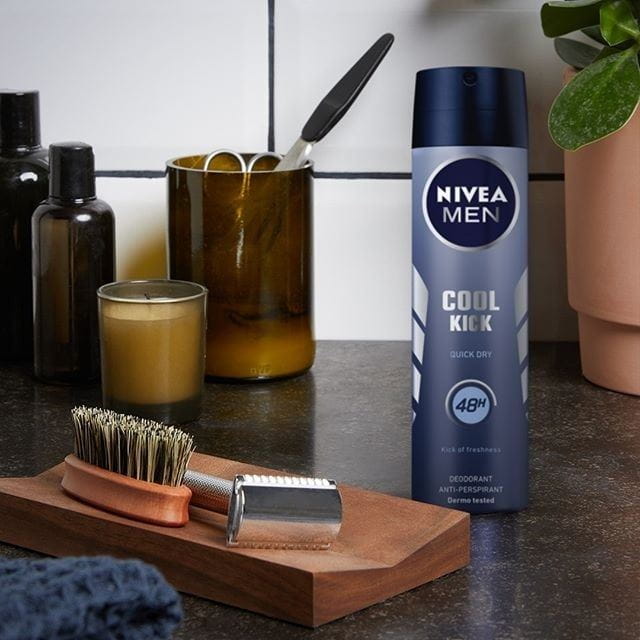 COOL KICK Spray Antitranspirante 200 ml | NIVEA MEN