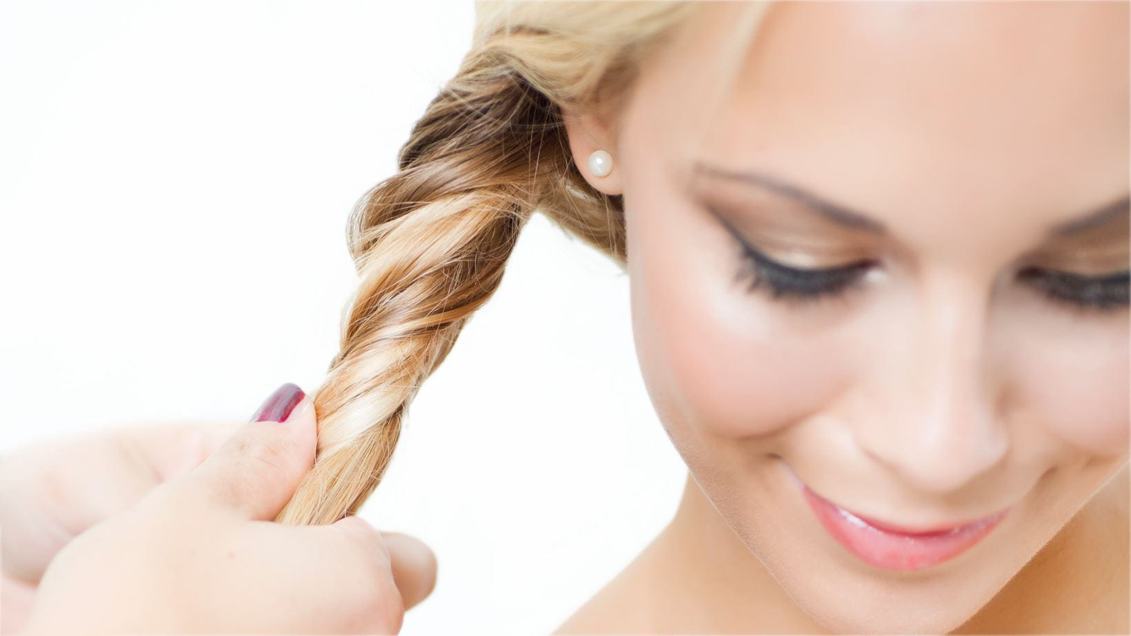 0131_HC_the_fishtail_braid_the_on_trend_hairstyle_intro_4