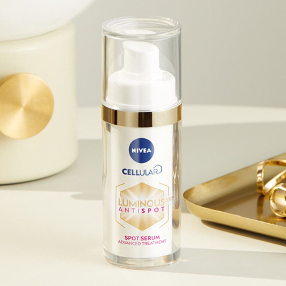 NIVEA ADVANCED DARK-SPOT TREATMENT SERUM PRODUCT